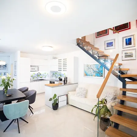 Tirkizni Val Apartament Zadar