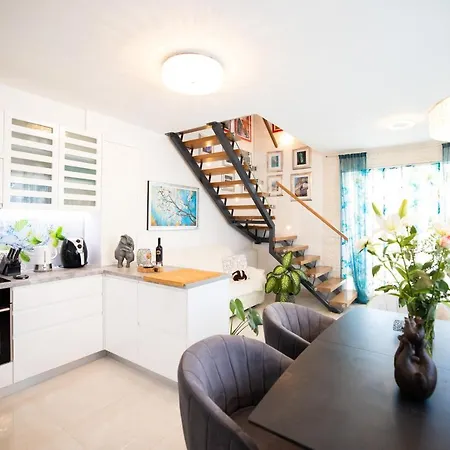 Tirkizni Val Apartment Zadar