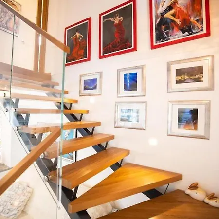 Tirkizni Val Apartment