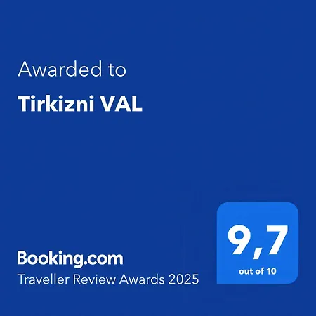 Tirkizni Val Apartment
