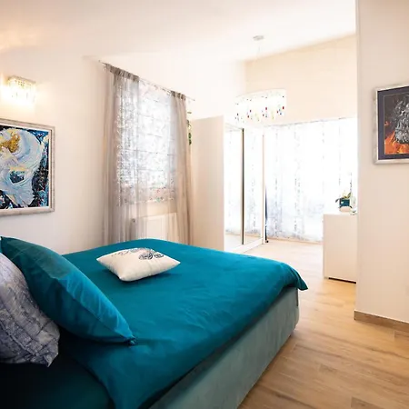 Tirkizni Val Apartmán *