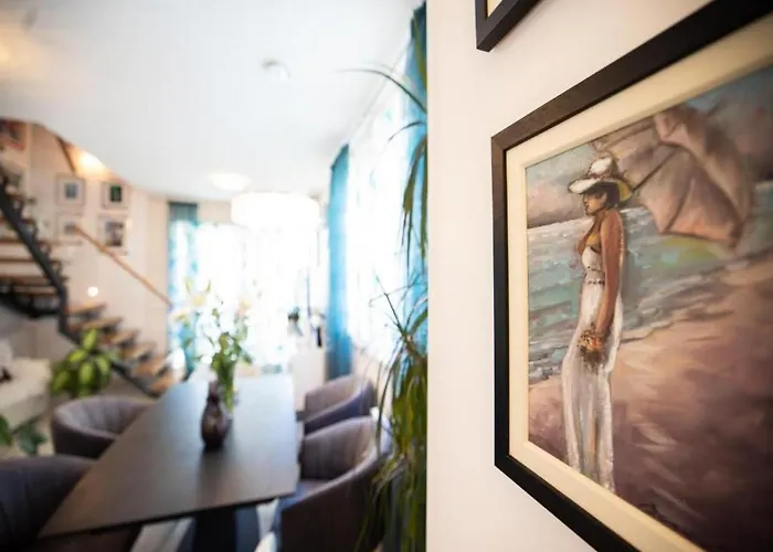 شقة Tirkizni Val زادار